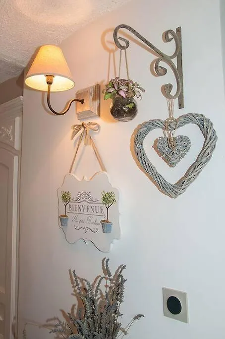 Hotel La Bastide De Sauvetas Bonlieu-sur-Roubion 0*,